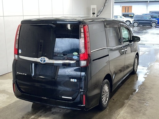 Toyota ESQUIRE 2015 7965291-1