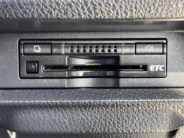 Toyota ESQUIRE 2016 7966298-11