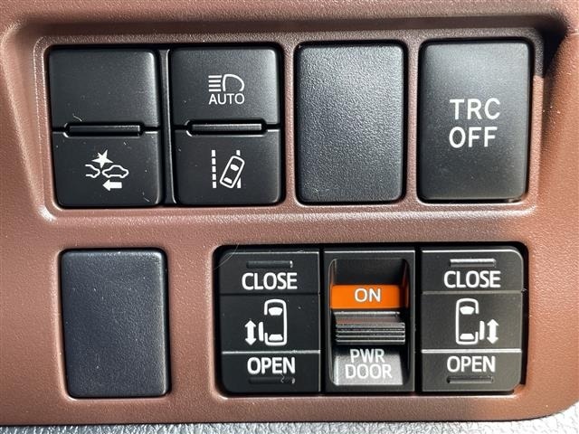 Toyota ESQUIRE 2016 7966298-9