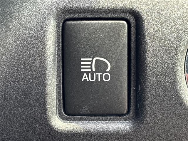 Toyota ESQUIRE 2015 7966315-11