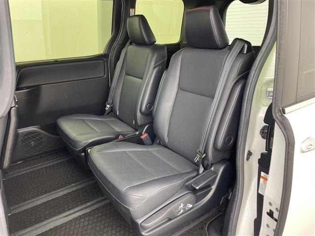 Toyota ESQUIRE 2018 7966366-12