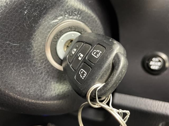 Toyota ESQUIRE 2015 7966380-11