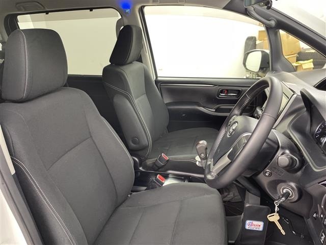 Toyota ESQUIRE 2015 7966380-22