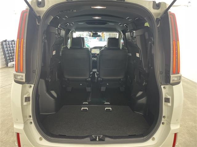 Toyota ESQUIRE 2019 7966381-10