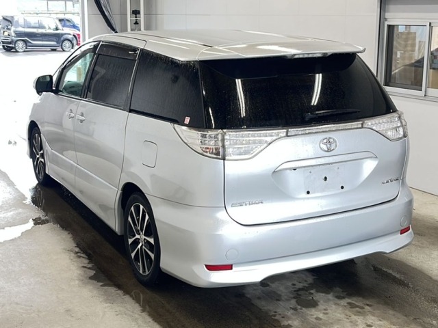 Toyota ESTIMA 2012 7966757-5