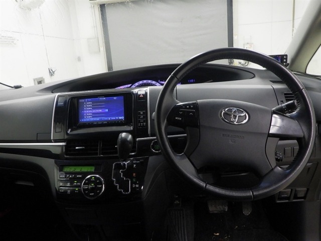 Toyota ESTIMA 2012 7966823-5
