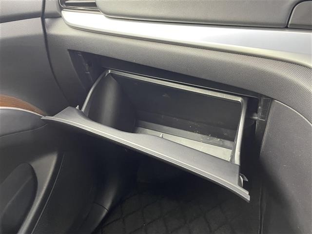 Toyota ESTIMA 2017 7966916-6