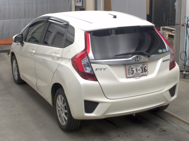 Honda FIT 2016 7945921-1