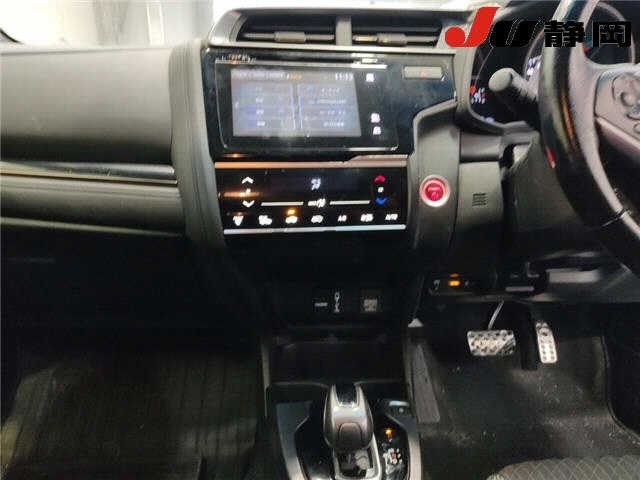Honda FIT 2018 7945938-7