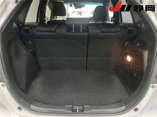 Honda FIT 2018 7945938-9