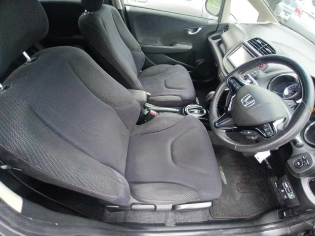 Honda FIT 2012 7945953-10