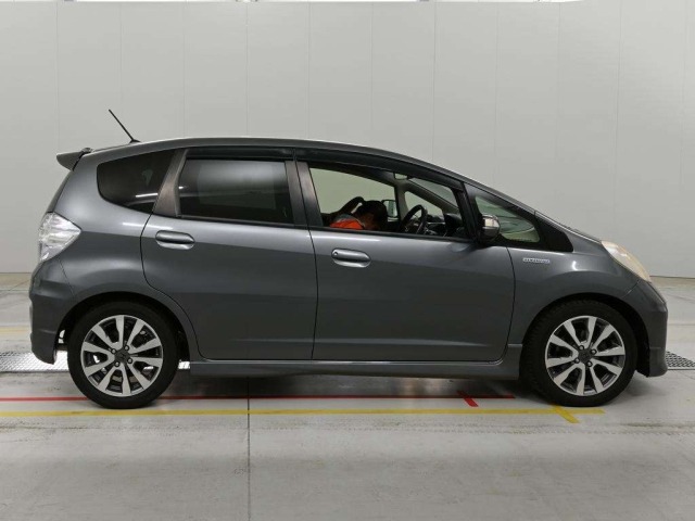 Honda FIT 2012 7945953-3