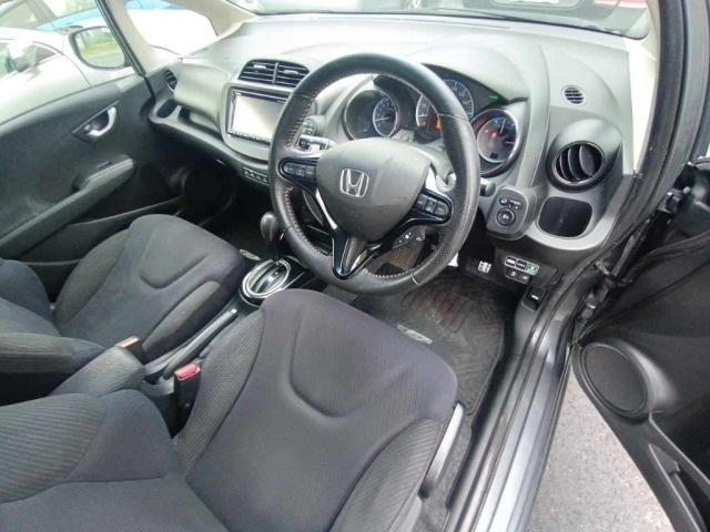 Honda FIT 2012 7945953-9