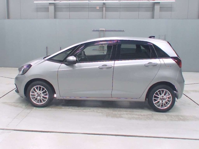 Honda FIT 2021 7945957-4
