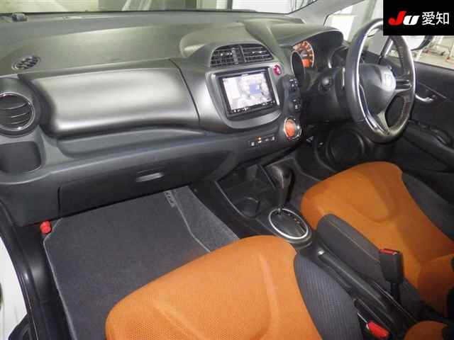 Honda FIT 2010 7945967-3