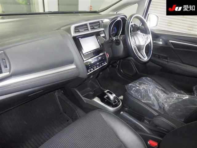 Honda FIT 2018 7945968-3