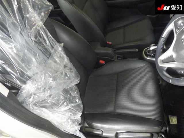 Honda FIT 2018 7945968-6