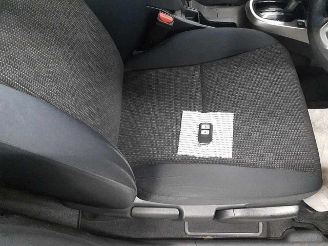 Honda FIT 2014 7946038-10
