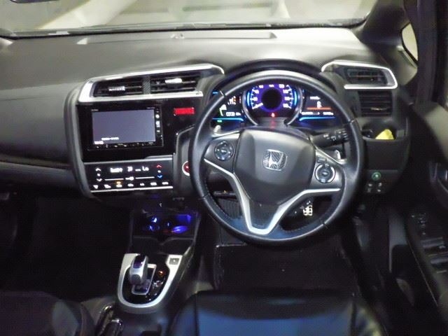 Honda FIT 2016 7946093-4