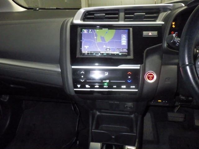 Honda FIT 2017 7946098-4