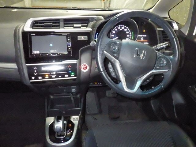 Honda FIT 2019 7946099-4