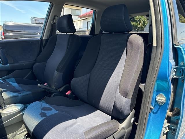 Honda FIT 2010 7946302-8