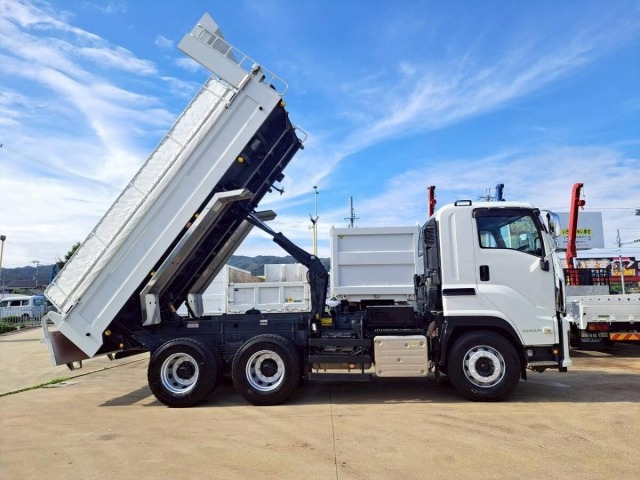 Isuzu GIGA 2019 7959882-13