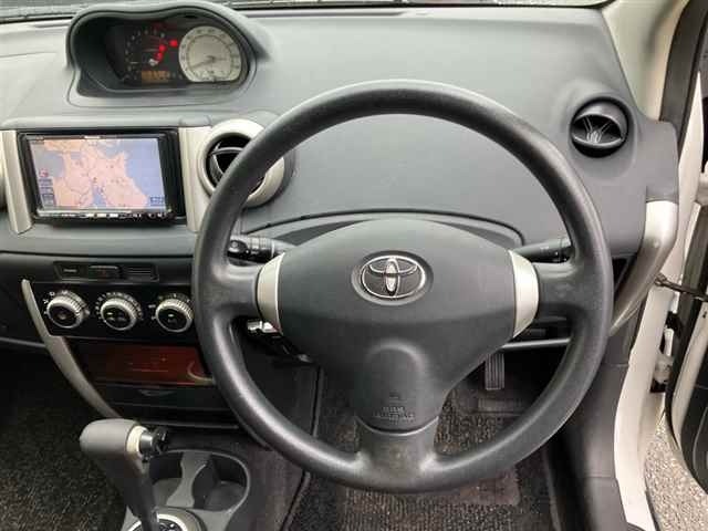 Toyota IST 2003 7947229-3