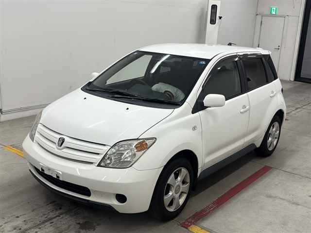 Toyota IST 2003 7947229-4