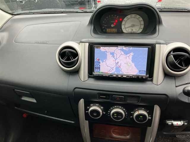 Toyota IST 2003 7947229-6