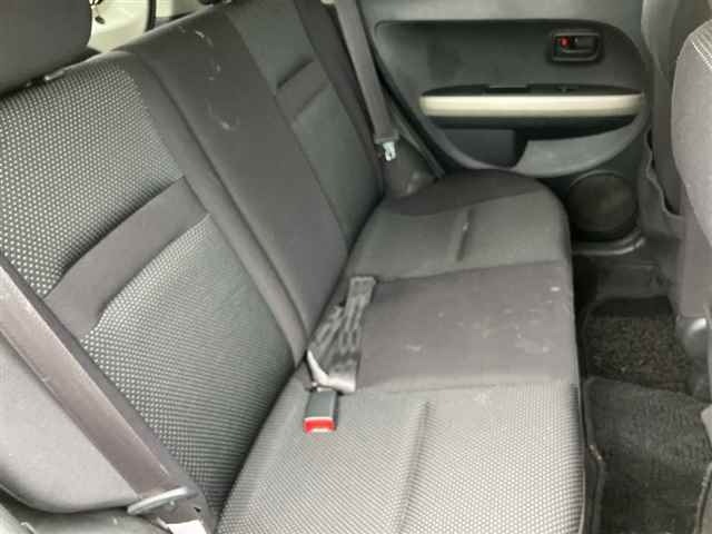 Toyota IST 2003 7947229-8