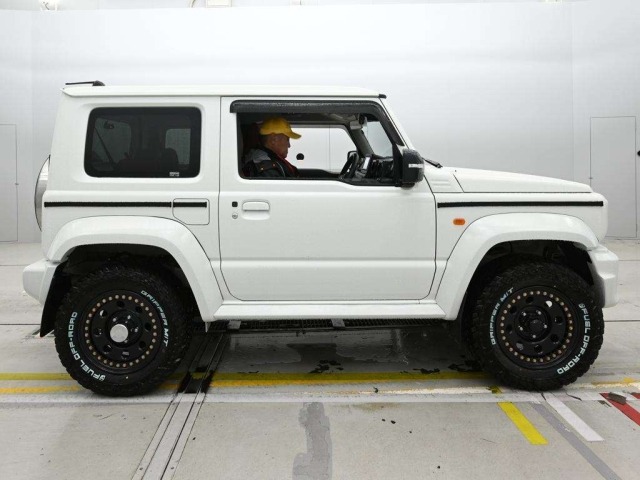 Suzuki JIMNY SIERRA 2021 7954547-3