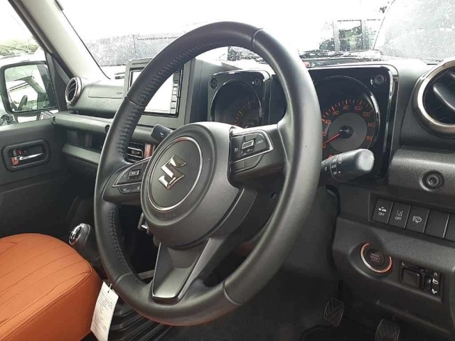 Suzuki JIMNY SIERRA 2021 7954547-9