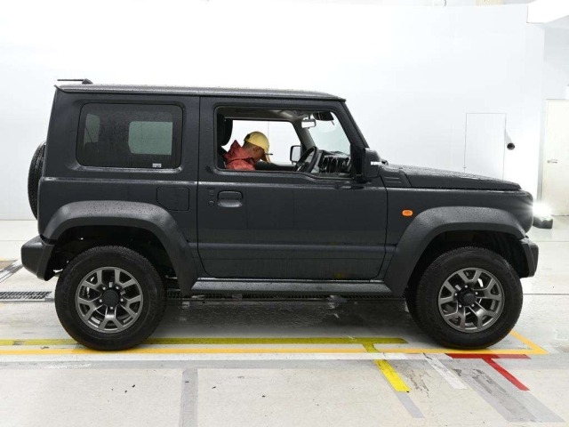 Suzuki JIMNY SIERRA 2023 7954616-3