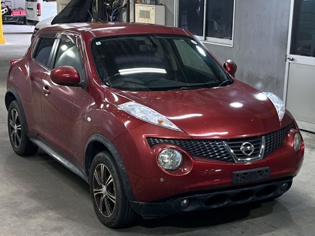 Nissan JUKE 2011 7960692-4