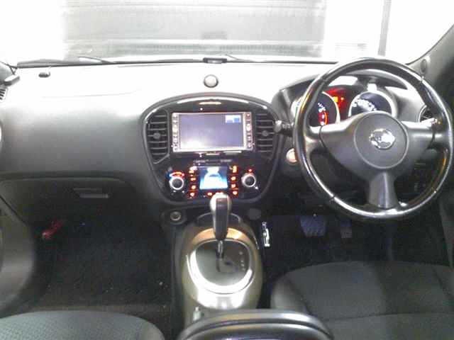 Nissan JUKE 2011 7960727-5