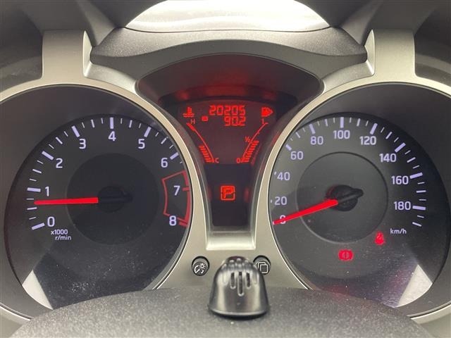 Nissan JUKE 2011 7960902-1