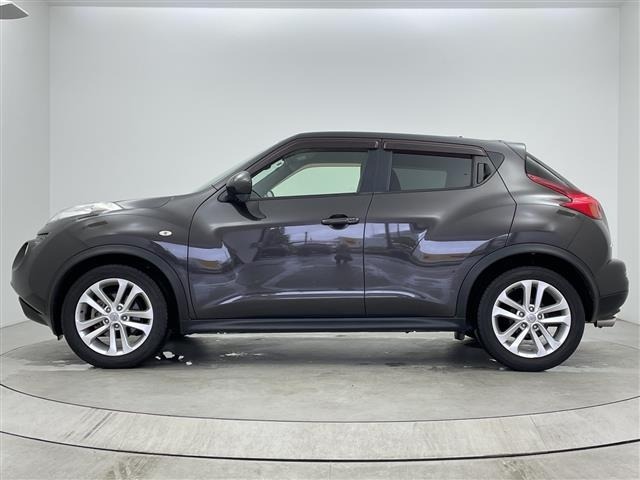 Nissan JUKE 2011 7960902-2
