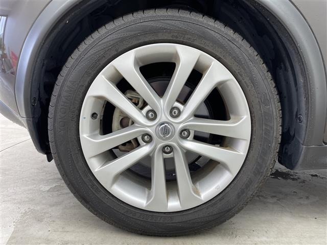Nissan JUKE 2011 7960902-4