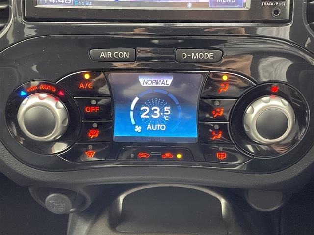 Nissan JUKE 2011 7960902-7
