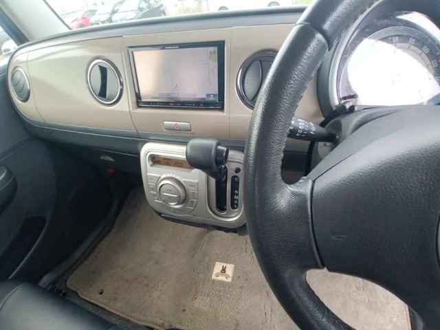 Suzuki LAPIN 2012 7953910-11