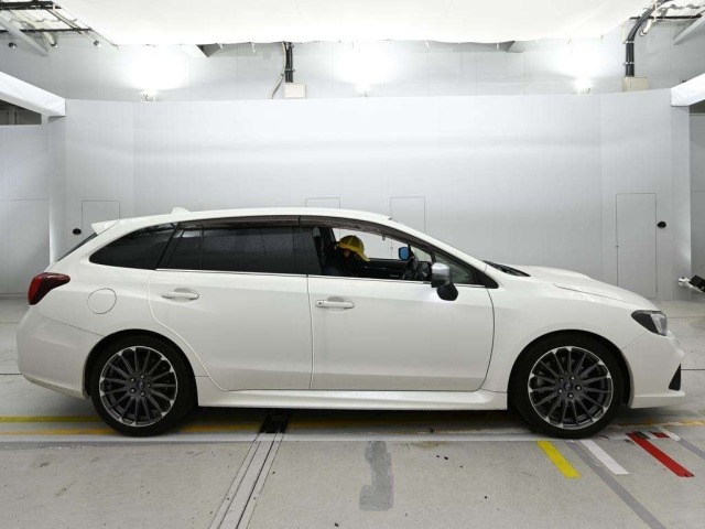 Subaru LEVORG 2018 7948685-3