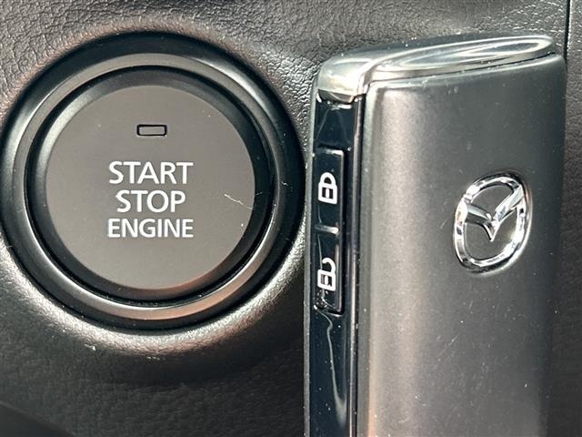 Mazda MAZDA3 2025 7945342-12