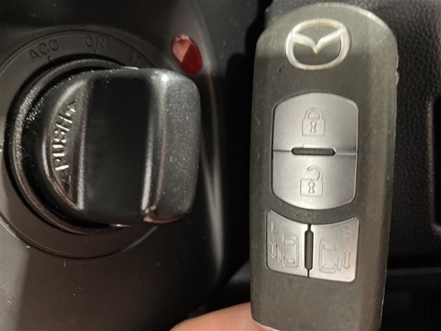 Mazda PREMACY 2012 7963330-3