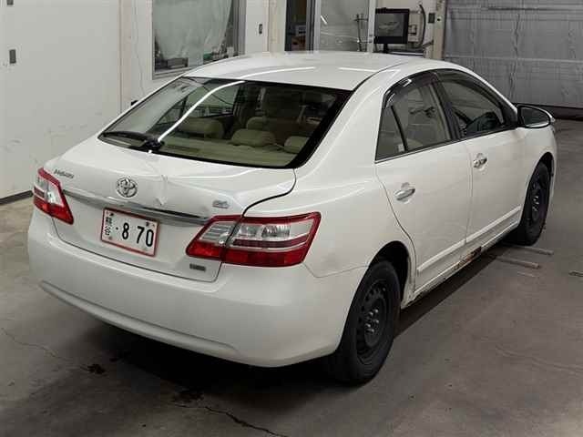 Toyota PREMIO 2014 7945364-5