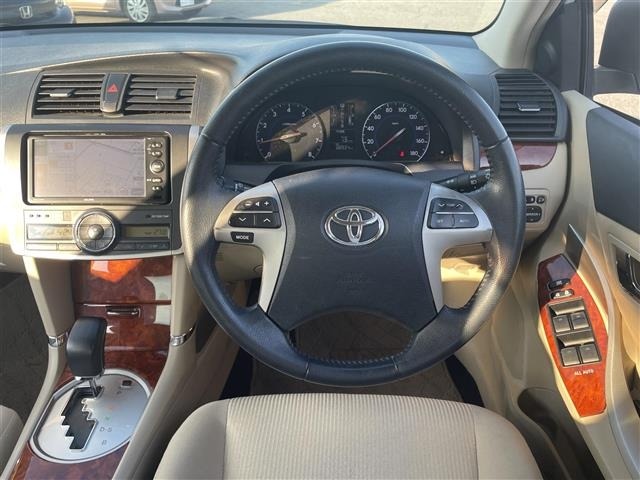 Toyota PREMIO 2014 7945366-17