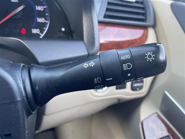 Toyota PREMIO 2014 7945366-21