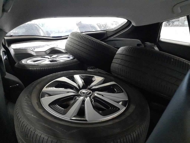 Toyota PRIUS PHV 2017 7948496-11