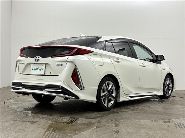 Toyota PRIUS PHV 2017 7948607-2
