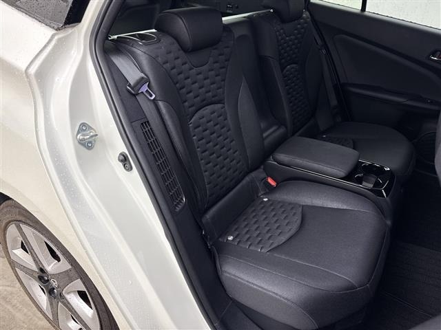 Toyota PRIUS PHV 2017 7948607-3